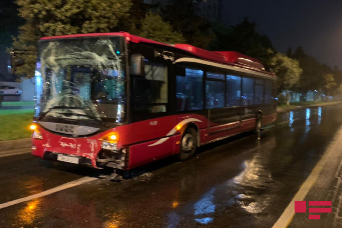   Baku Bus   