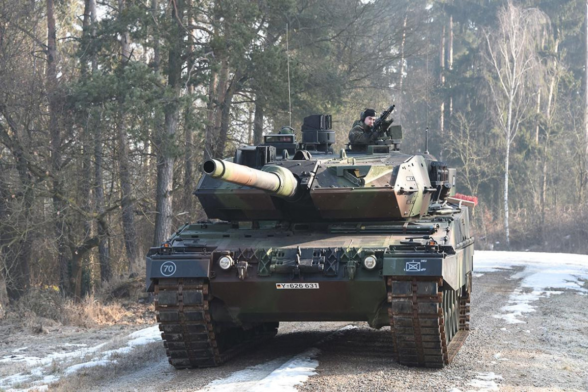      Leopard 2 - 