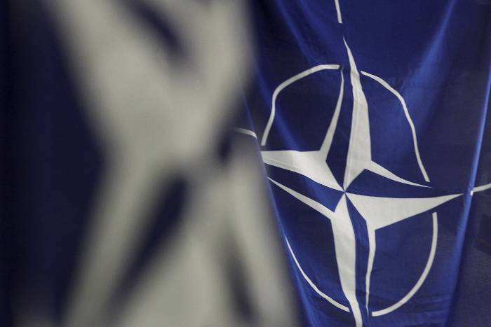 НАТО полностью поддерживает решение США выйти из ДРСМД
