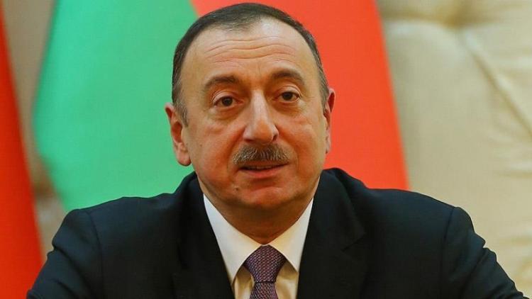 Ильхам Алиев принял верительные грамоты послов Омана и Лаоса