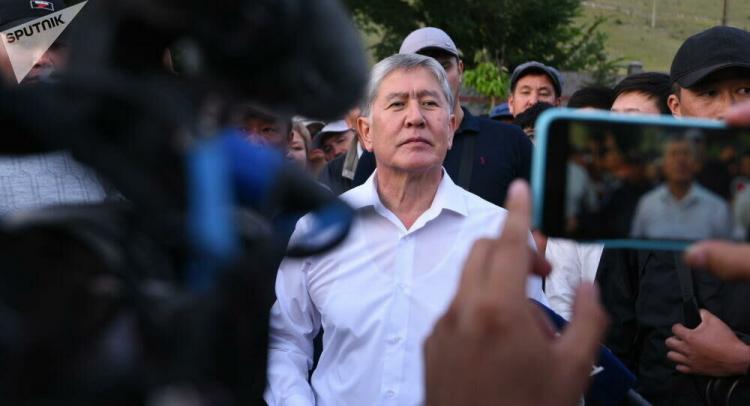 В Киргизии повторно допросили советницу Атамбаева