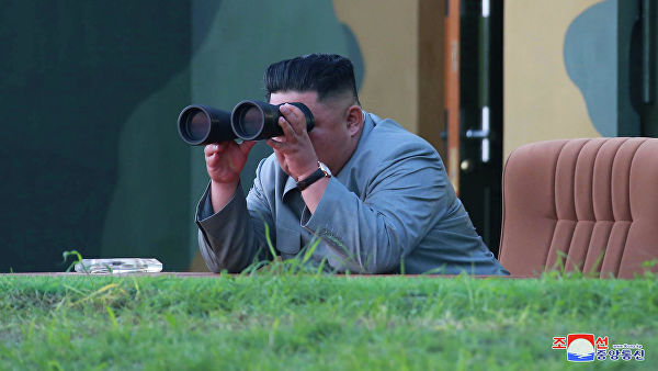 Ким Чен Ын наблюдал за испытанием "нового оружия" 