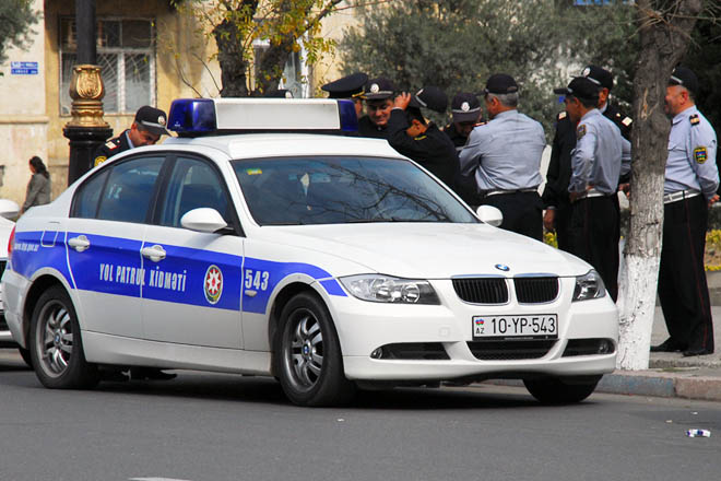 У дорожной полиции Баку новая форма - ФОТО