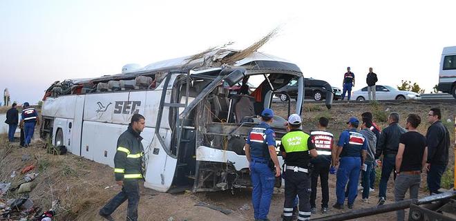 В Турции перевернулся пассажирский автобус - свыше 20 раненных