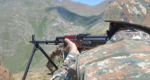 Армянские оккупанты обстреляли из пулеметов позиции ВС Азербайджана