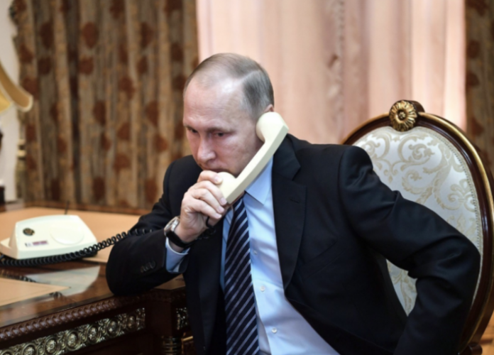 Путин провел телефонный разговор с Нетаньяху
