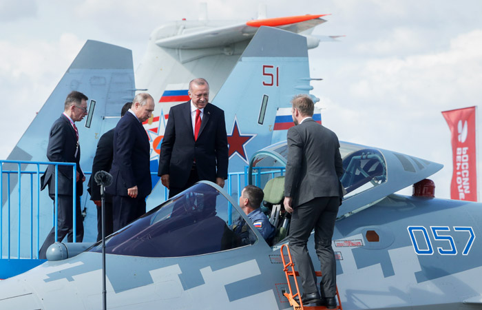 Путин показал Эрдогану новейший истребитель Су-57 на МАКС-2019