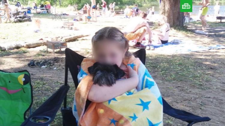 В Турции скончалась пострадавшая в бассейне 12-летняя девочка