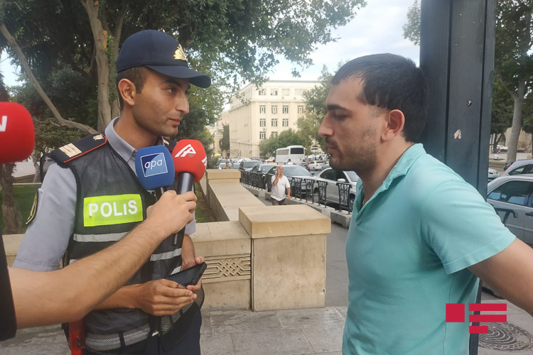 Полиция проводит просветительские и профилактические мероприятия в Баку
