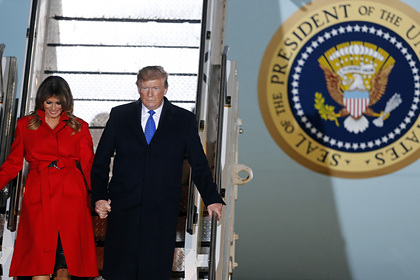 Дональд Трамп прилетел в Лондон