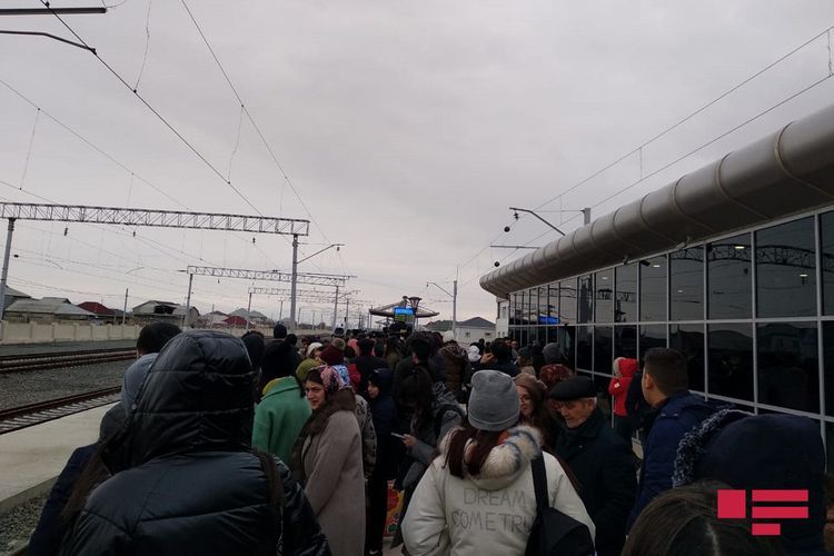 В поезде Баку-Сумгайыт возникла техническая неисправность