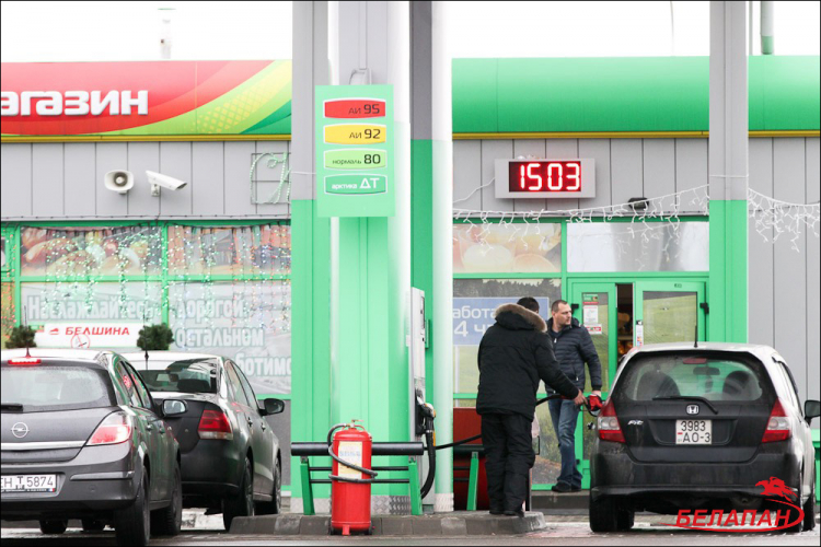 В Беларуси в 25-й раз за год подорожал бензин