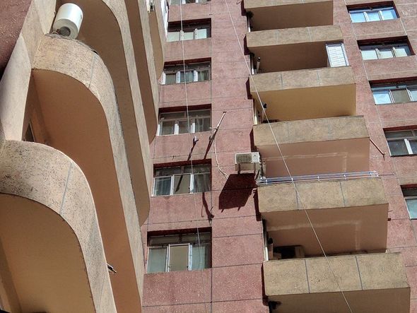 Отец упавшей с 18-го этажа в Баку девушки: «Это был несчастный случай»
