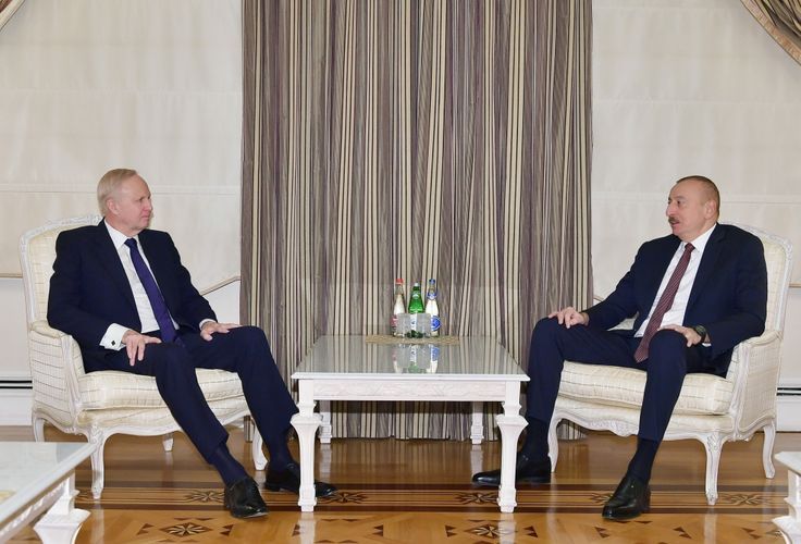 Ильхам Алиев принял генерального исполнительного директора группы ВР
