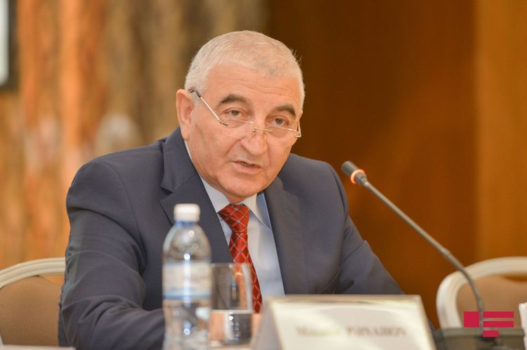 ЦИК Азербайджана утвердил кандидатуры 71 человека для участия в парламентских выборах