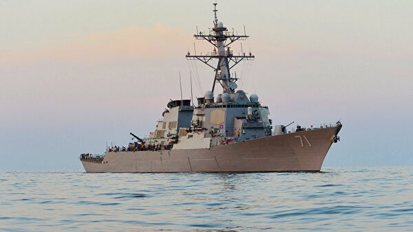 Американский эсминец  «Росс» вошел в Черное море