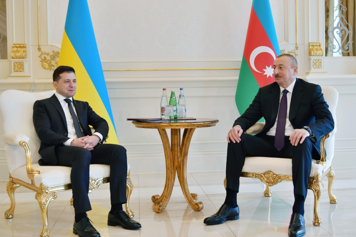 Зеленский: "Азербайджан и Украина поддерживают друг друга в вопросе восстановления территориальной целостности" 