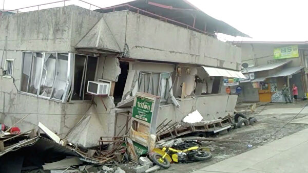 Восемь человек стали жертвами землетрясения на Филиппинах