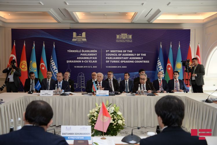 Председательство заседания Совета ТюркПА перешло от Турции к Азербайджану