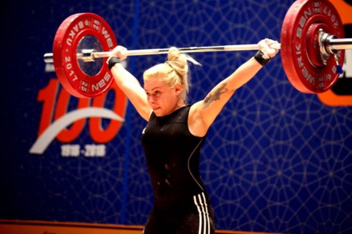 Тяжелоатлетка Азербайджана стала лучшей в Катаре
