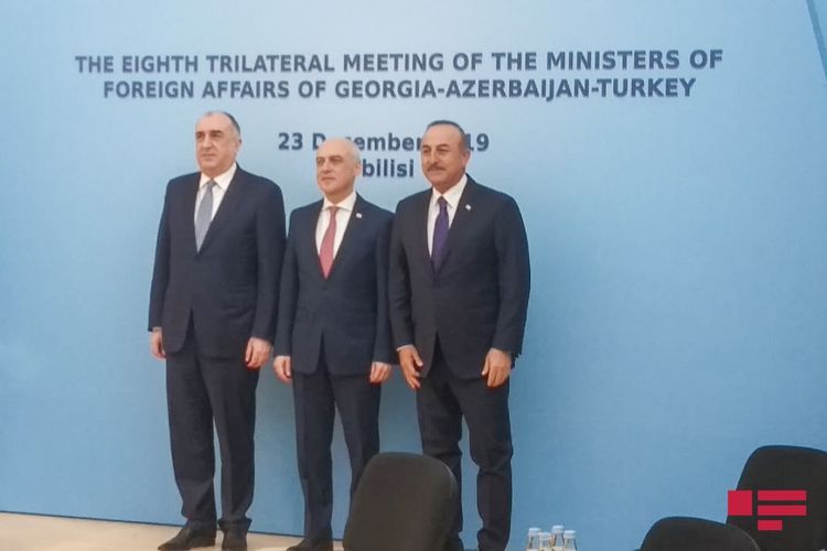 В Тбилиси состоялась встреча глав МИД Азербайджана, Турции и Грузии - ОБНОВЛЕНО