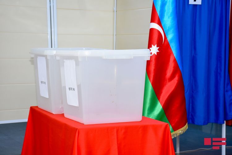 Глава Администрации Президента Азербайджана проголосовал на муниципальных выборах
