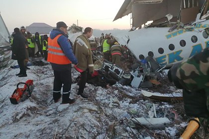 Авиакатастрофа в Казахстане попала на видео - ВИДЕО