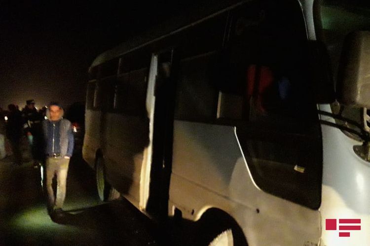 В цепной аварии в Хачмазе пострадали 2 человека