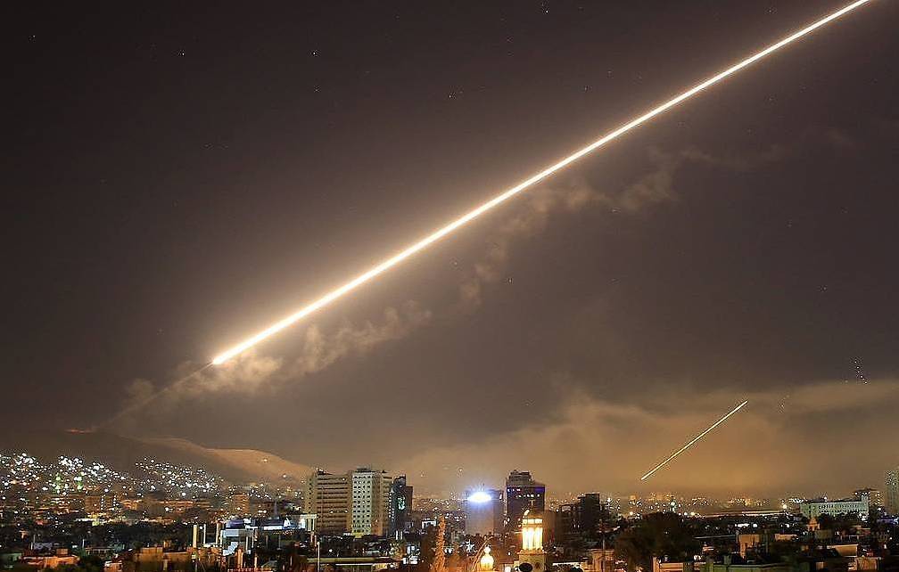 ВВС Израиля нанесли ракетный удар по району Дамаска
