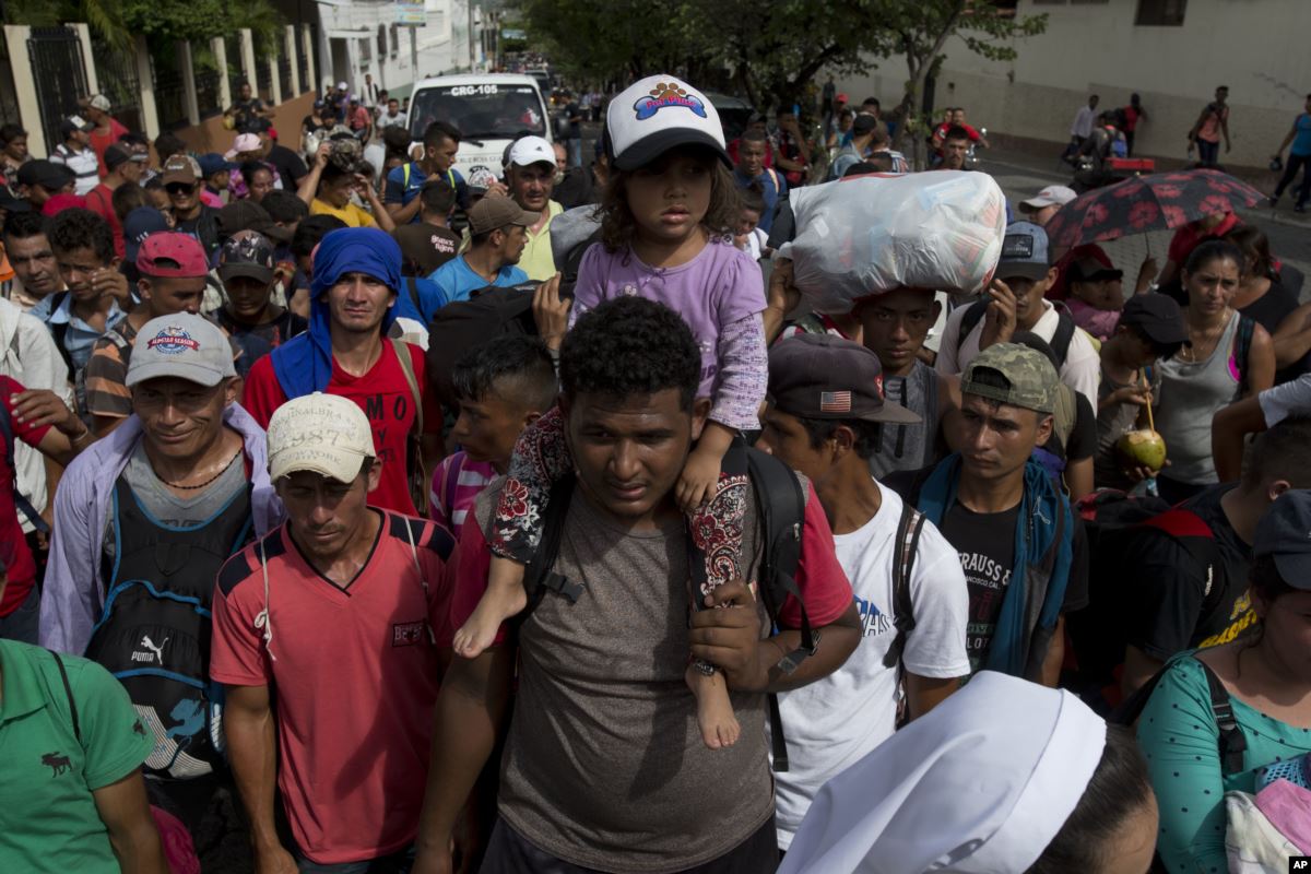 Трамп выделил 4,5 млрд. долларов в помощь мигрантам из Мексики 