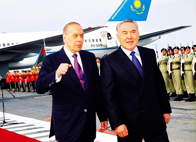 "Азербайджан и Казахстан не стали конкурентами друг другу" – посол Рашад Мамедов