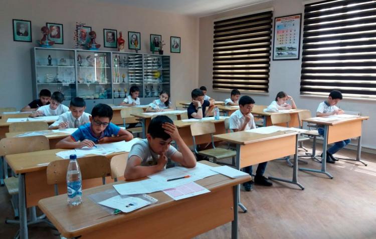 Министерство образования Азербайджана обнародовало результаты предметного конкурса