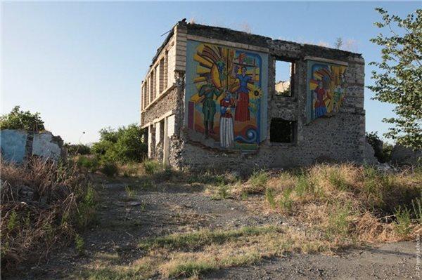 Азербайджанский город попал в ТОП 5 самых заброшенных мест бывшего СССР