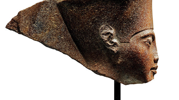 Бюст Тутанхамона продали на аукционе в Лондоне почти за $6 млн