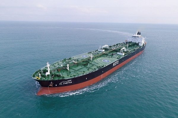 Британцы перехватили танкер с иранской нефтью