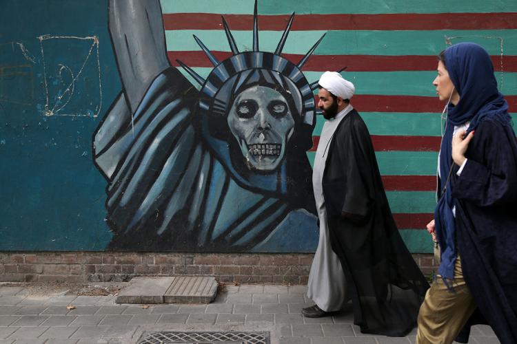 В Тегеране назвали условие возвращения США к переговорам по ядерной сделке
