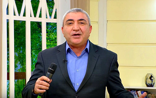 Ильхам Алиев подарил квартиру народному артисту Азербайджана 