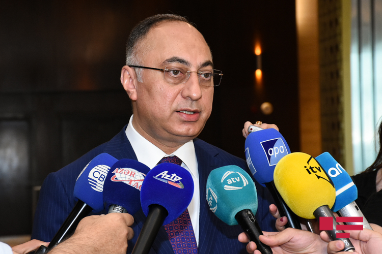 В Азербайджане будет усилен контроль над мясной и молочной продукцией