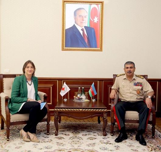 Закир Гасанов встретился с руководителем представительства МККК в Азербайджане