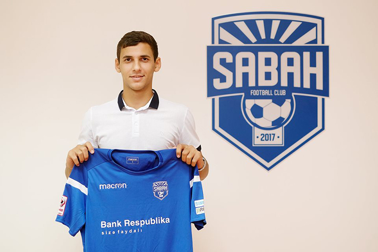 Азербайджанский клуб приобрел футболиста «Анжи»