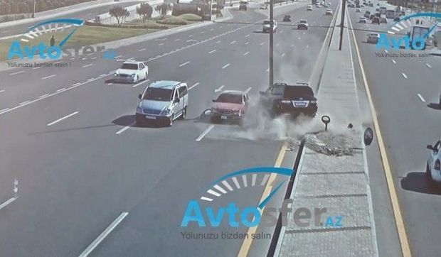 ДТП в Баку: водители уснули за рулем - ВИДЕО