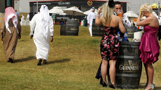 В Дубае ввели разрешение на алкоголь для туристов
