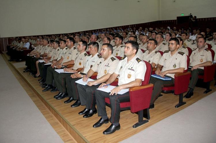 С сотрудниками кадровых органов Азербайджанской армии проведены учебно-методические сборы - ФОТО