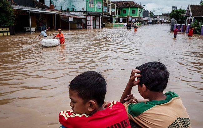 В Индии более 2,6 миллиона человек оказались в зоне затопления