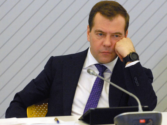 Медведев, Зеленский и Цукерберг показали себя в "старости" - ФОТО