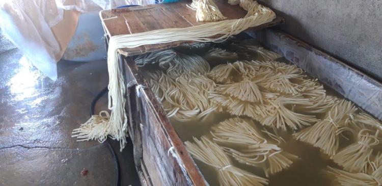 В Азербайджане цех производил плетеный сыр в антисанитарных условиях - ФОТО