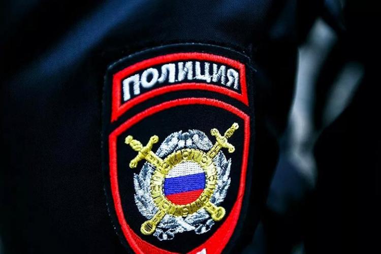 В Москве полицейский организовал похищение начальника и снял его в порно 
