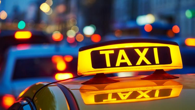 В Баку совершено разбойное нападение на таксиста