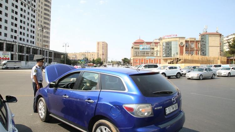 В Баку проведен рейд против нарушающих правила водителей - ВИДЕО