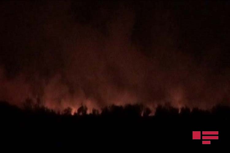 Армяне вновь учиняют пожары на оккупированных территориях 